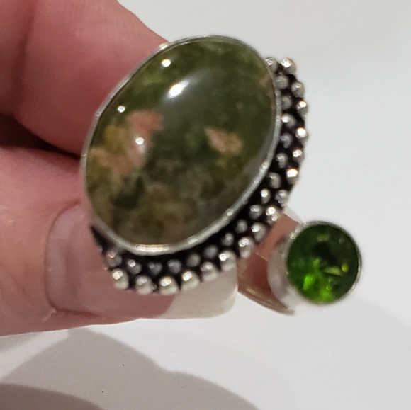 Beautiful, Handmade Unique Unakite Peridot Gem 925 Ring - Picture 13 of 15
